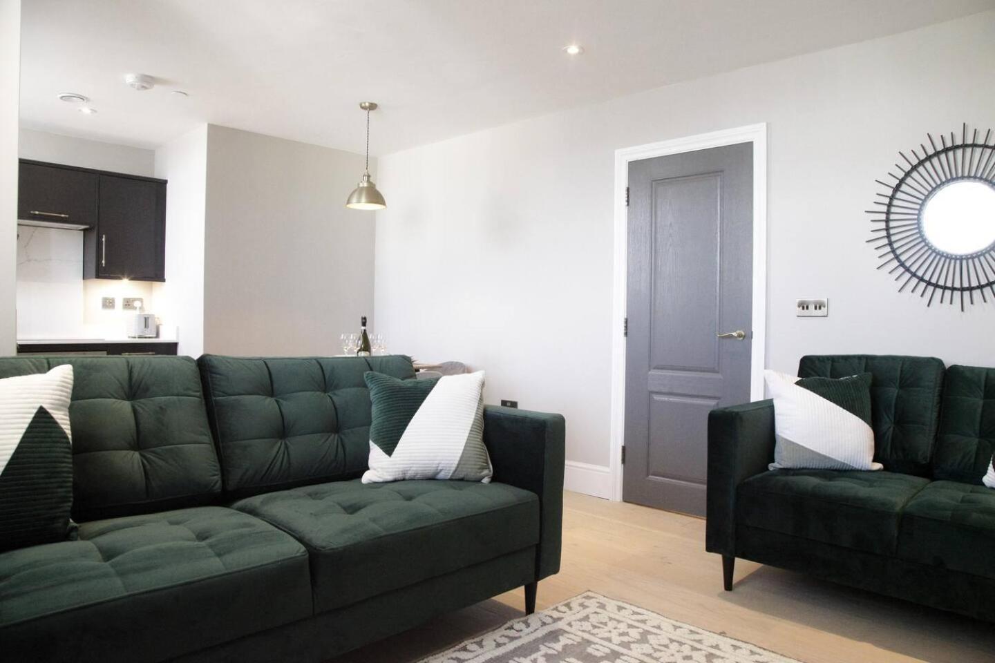 Pass The Keys Apartment 3 Old Conservative Club In Historic Town Caernarfon Exterior foto